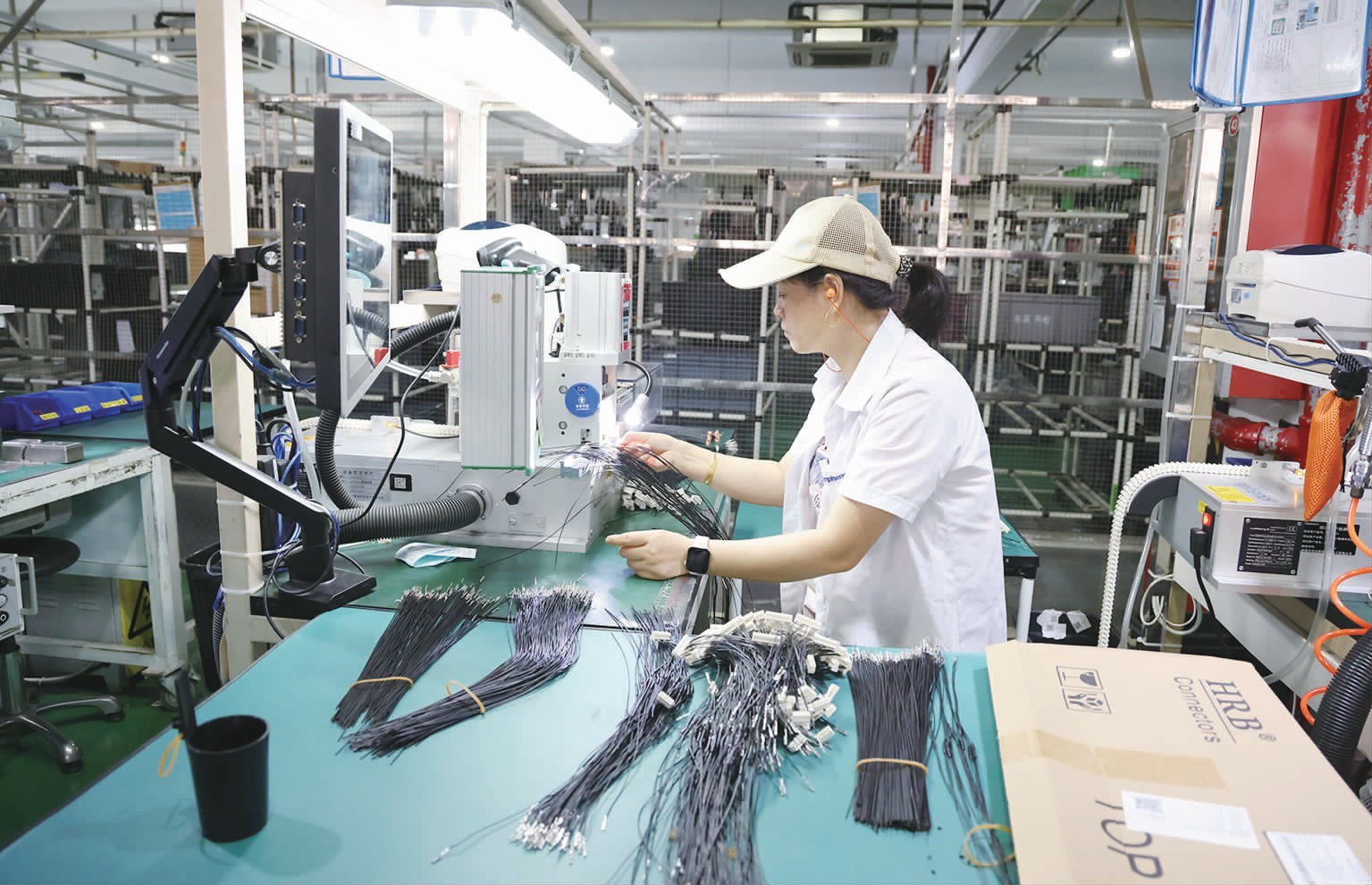 南通市海門(mén)區(qū)人民政府推進(jìn)電子產(chǎn)品技術(shù)開(kāi)發(fā)與銷(xiāo)售的創(chuàng)新路徑